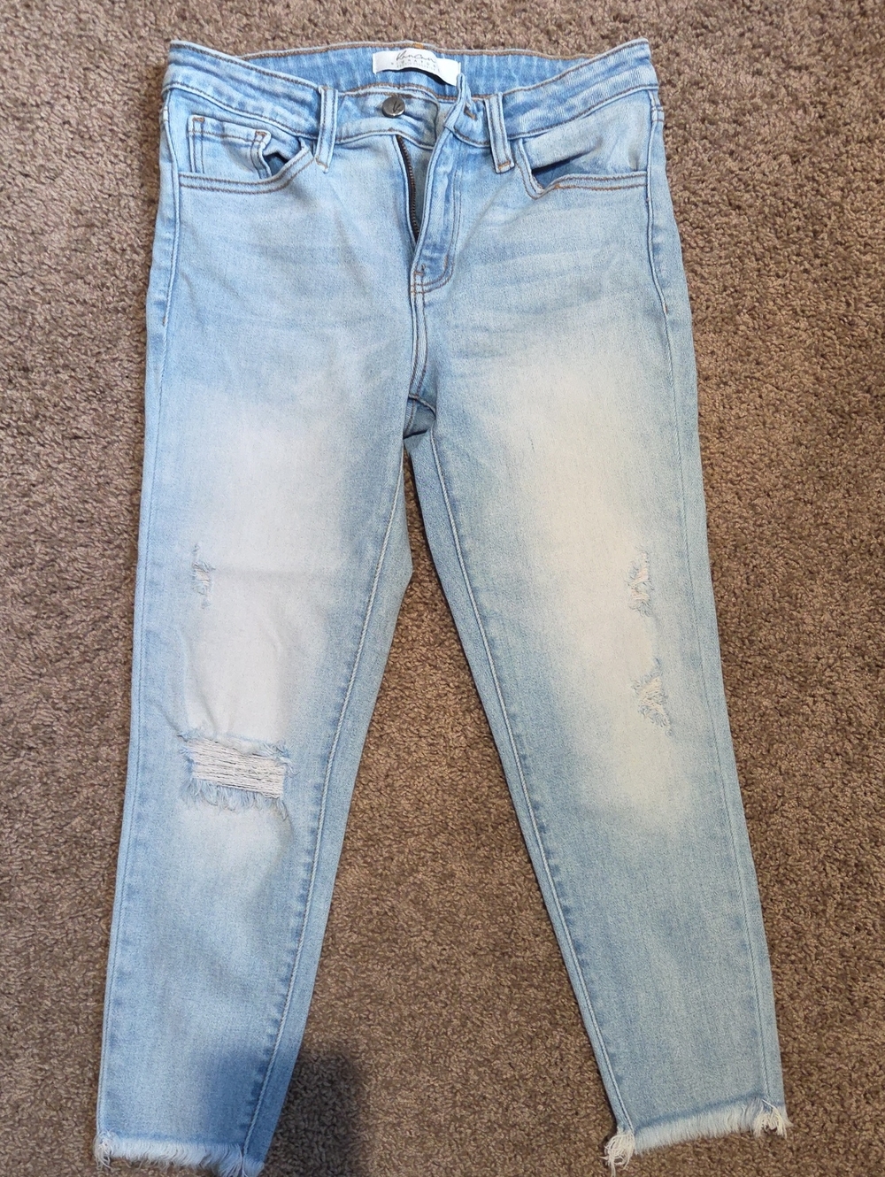 KanCan Light Blue Distressed Ankle Crop Jeans